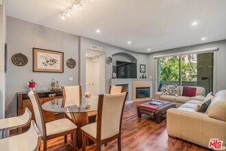 Building Photo - 12963 W Runway Rd