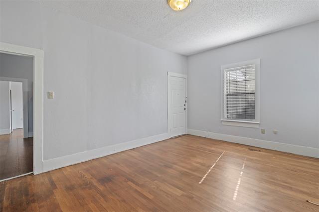 Foto del edificio - 516 Mill St