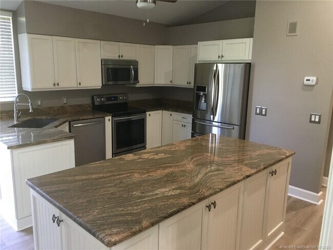 Foto del edificio - 2203 NW Seagrass Dr