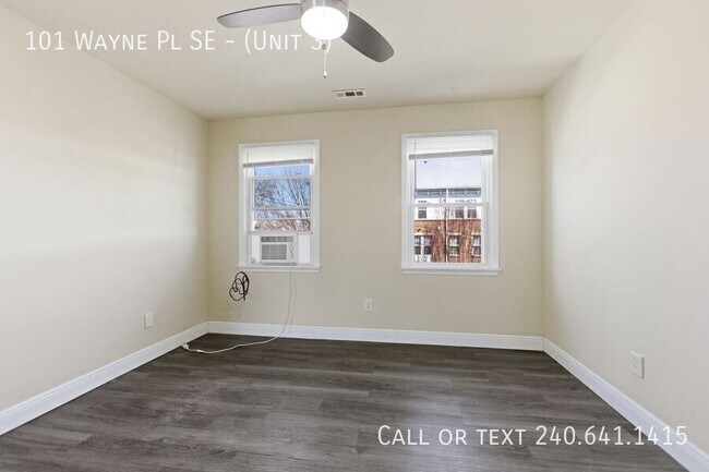 Foto del edificio - 101 Wayne Pl SE