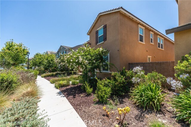Building Photo - 4775 S Bresse Paseo