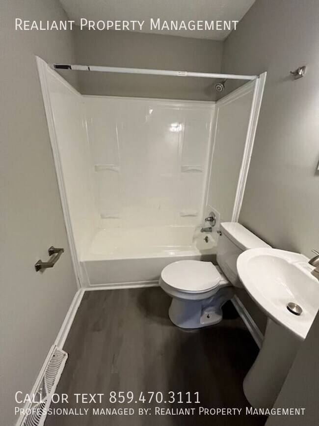 Foto del edificio - 1686 Hill View Pl