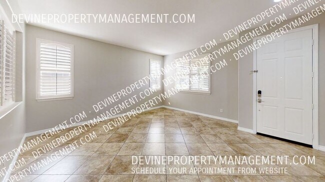 Building Photo - 12790 Golden Leaf Dr