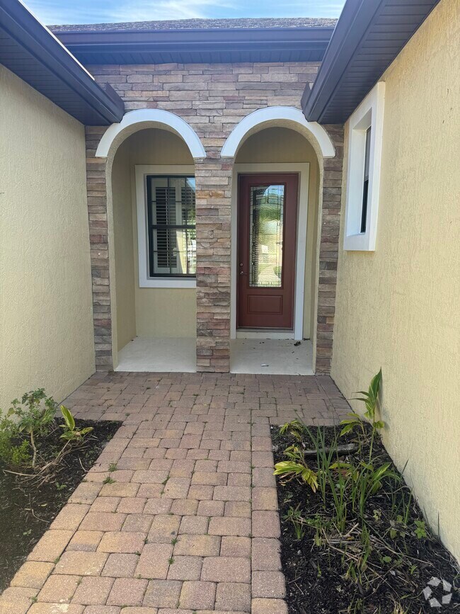 Grand Preserve Houses for Rent with High Ceilings Daytona Beach, FL