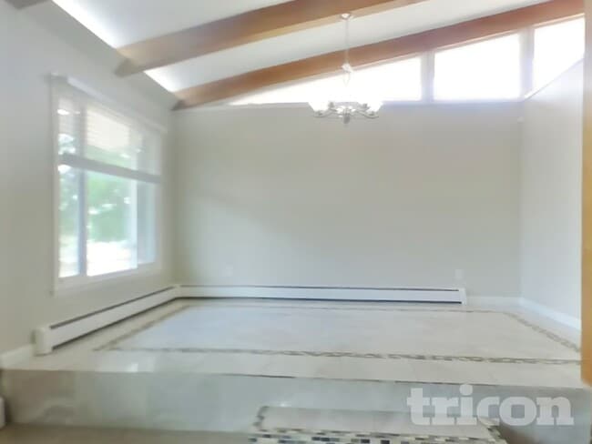 Building Photo - 1011 22nd Ave