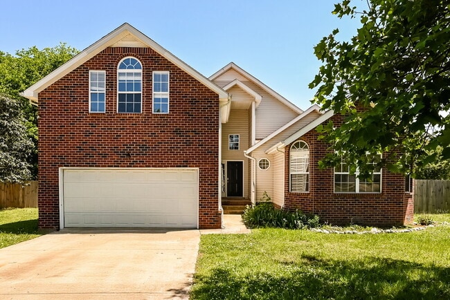 Building Photo - 1210 Sweetwater Pl