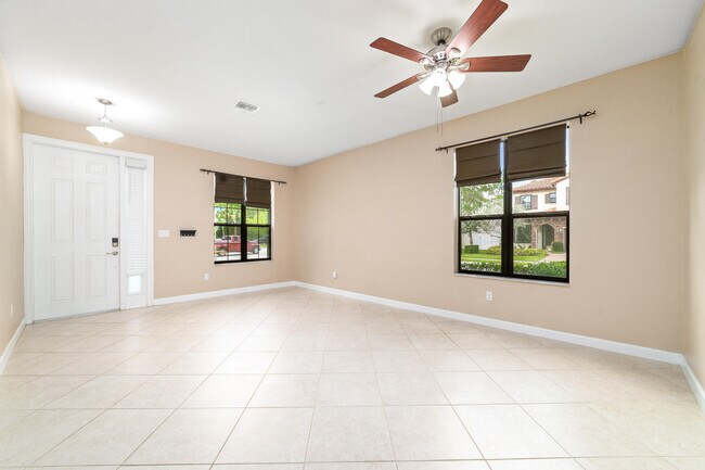 Foto del edificio - 6001 Night Heron Ct
