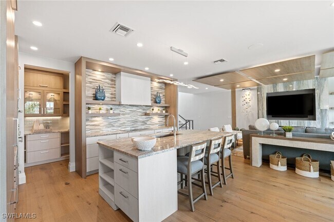 Foto del edificio - 121 Barefoot Cir