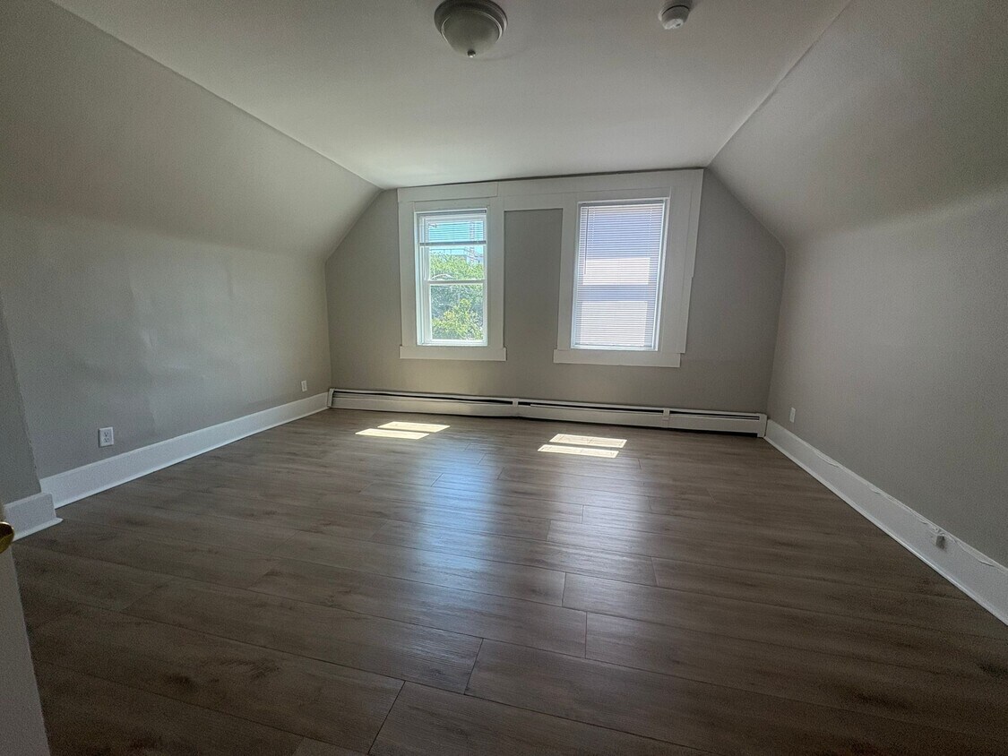 Foto principal - 254 Winthrop Ave