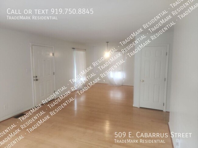 Foto del edificio - 509 E Cabarrus St