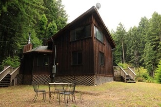 Building Photo - 4452 Greenwood Heights Dr