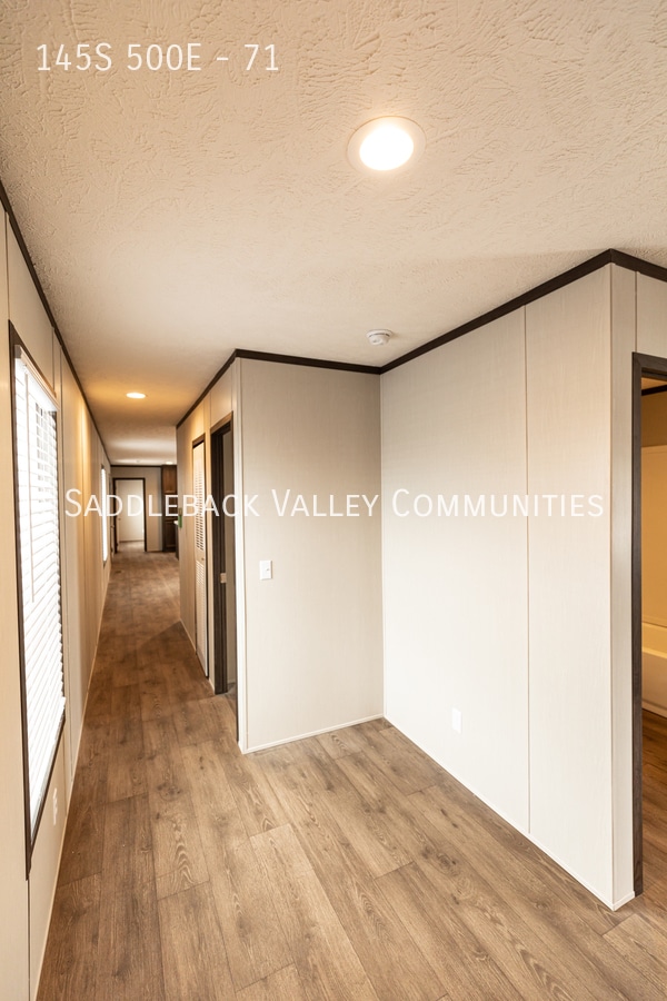 Building Photo - 145 S 500 E