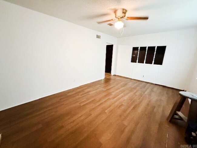 Foto del edificio - 9123 Tedburn Cir