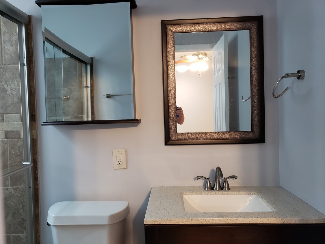 Primary Photo - 1066 Piedmont Ave NE