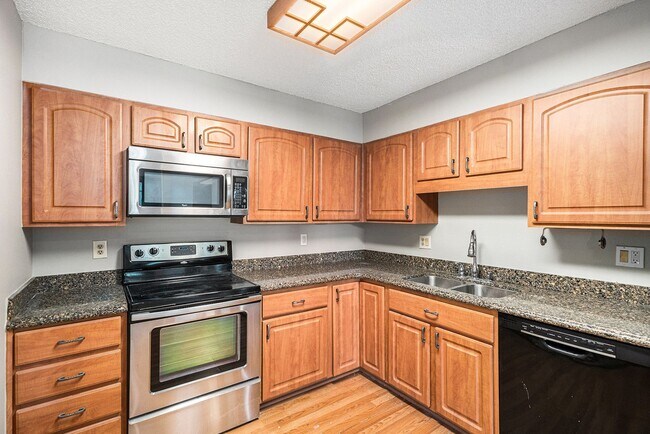 Foto del edificio - 2 Bedroom 2 Bath Condo in Pier Point Villa...