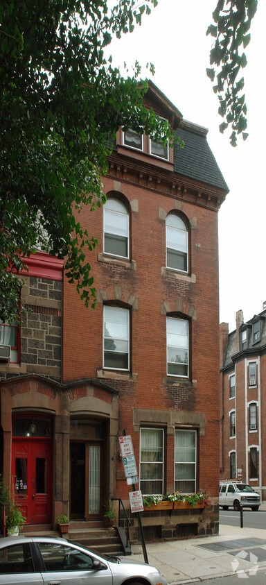 Building Photo - 2301 Delancey Pl