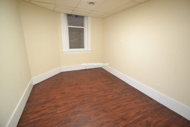 Foto del edificio - 1042 Marshall Ave