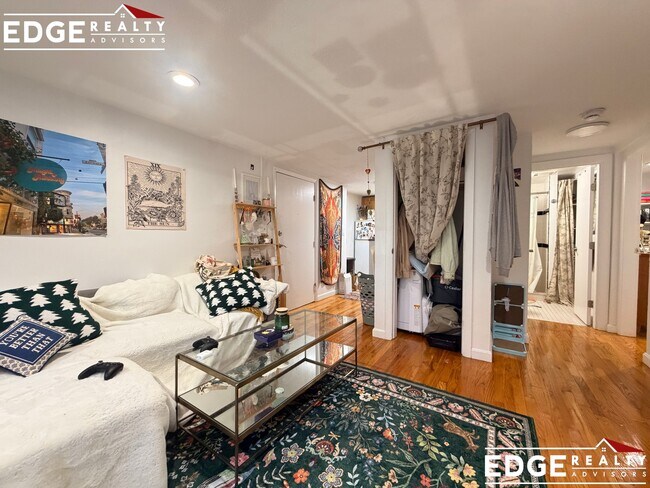 Photo - 15 Euston Rd. Unit 4 Apartment