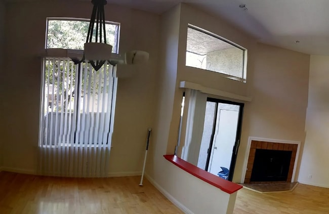 Foto del edificio - 2290 Sun Glory Ln