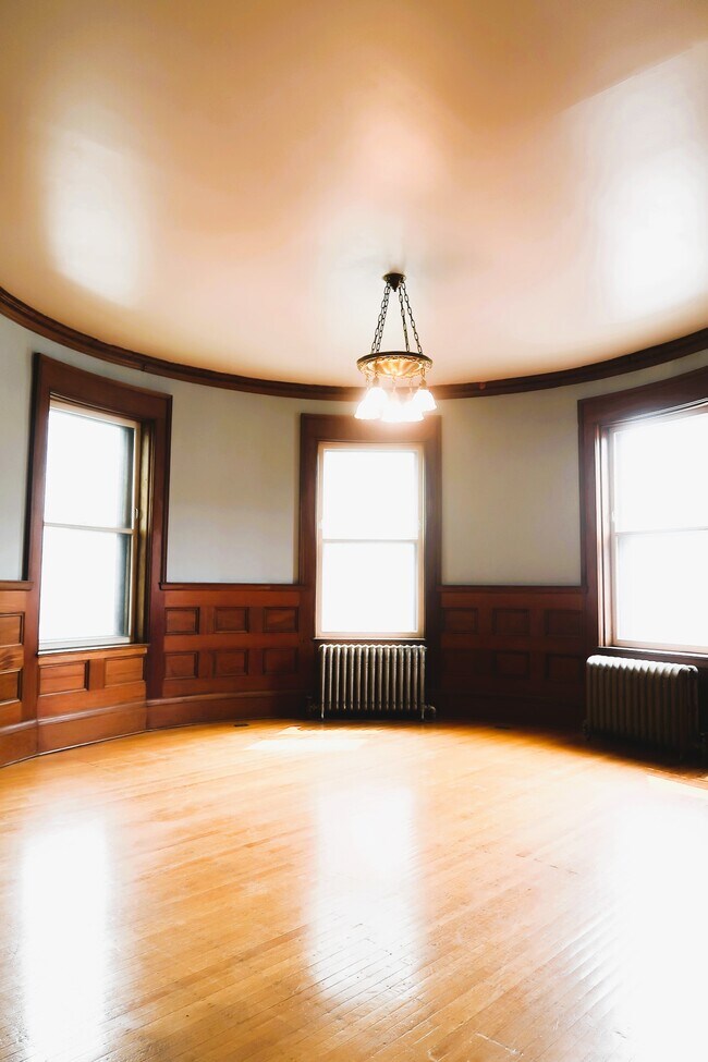 Foto del edificio - 2319 1st Ave S