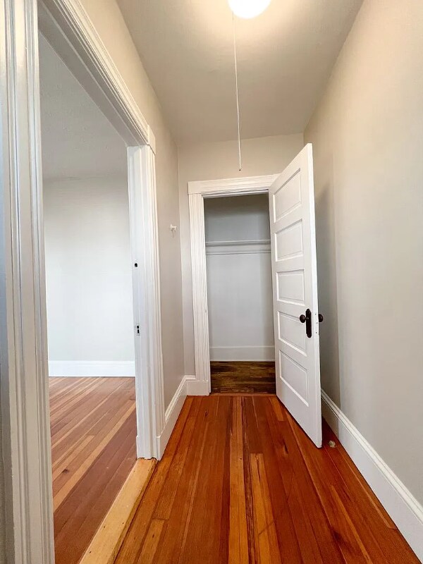 Foto del edificio - 84 Exeter Ave