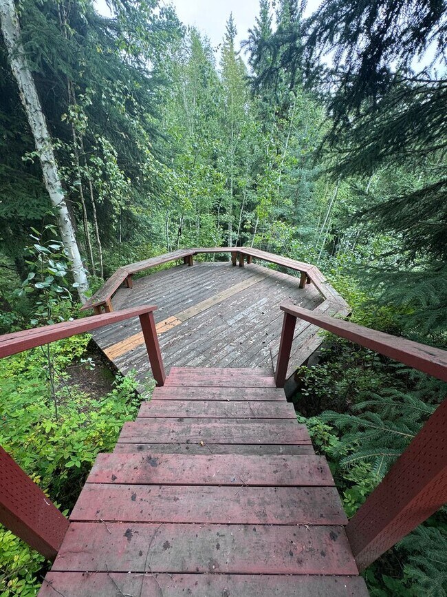 Building Photo - Charming Fairbanks Home: Short-Term Rental...
