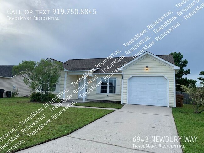 Foto del edificio - 6943 Newbury Way