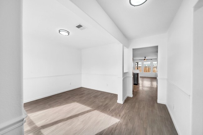 Foto del edificio - 11723 Downey Violet Ln
