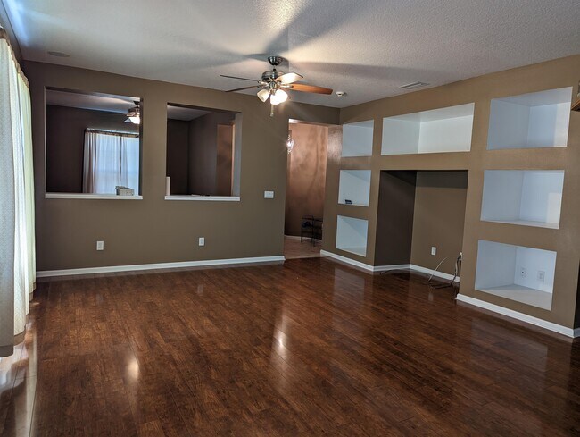 Foto del edificio - 3797 Mt Carmel Ln
