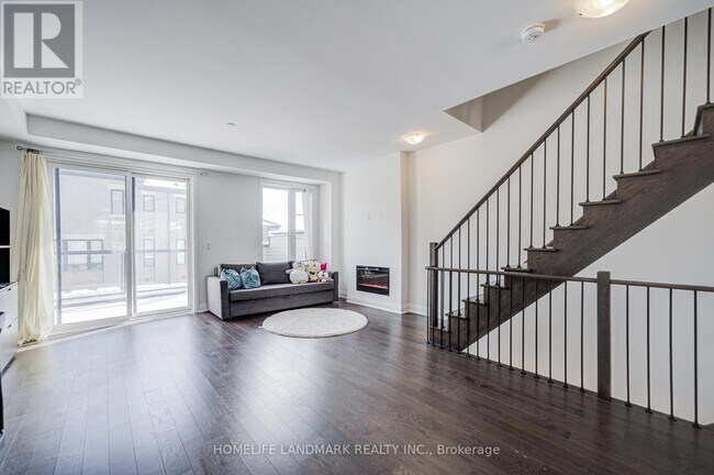 Photo du bâtiment - 14 Carole Bell Wy