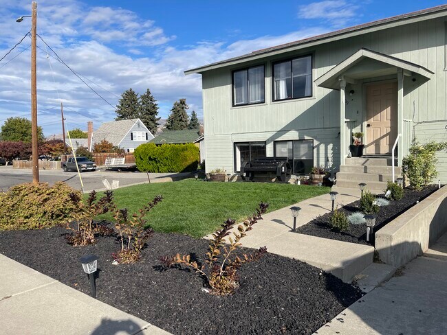 Foto del edificio - 609 Princeton Ave N