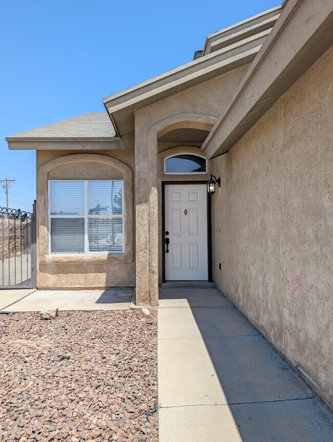 Building Photo - 14001 Jason Crandall Dr