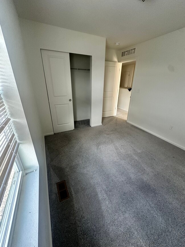 Foto del edificio - 21248 E 63rd Ave