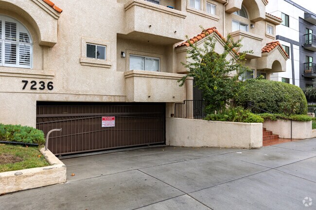 Building Photo - 7236 Amigo Ave