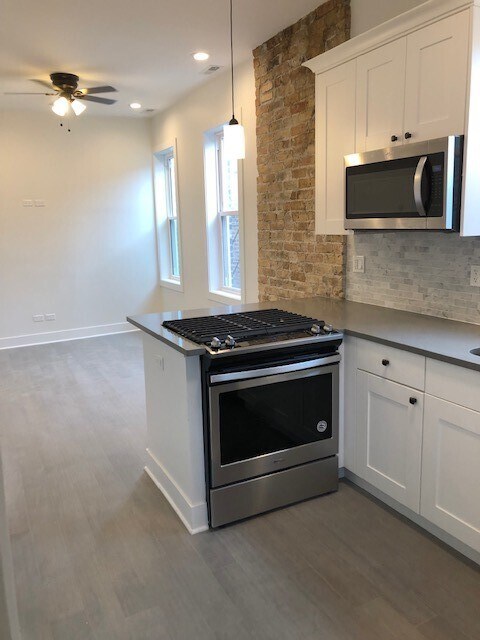 Foto del edificio - 1455 W Huron St