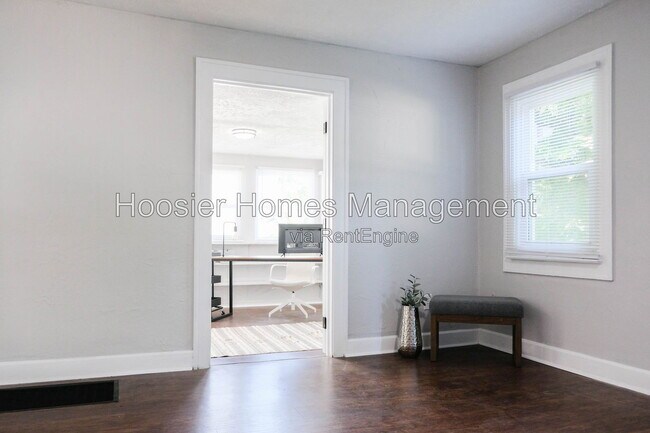 Building Photo - 2035 E 43rd St
