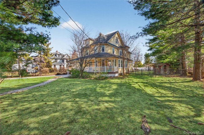 Foto del edificio - 121 Morris Ave