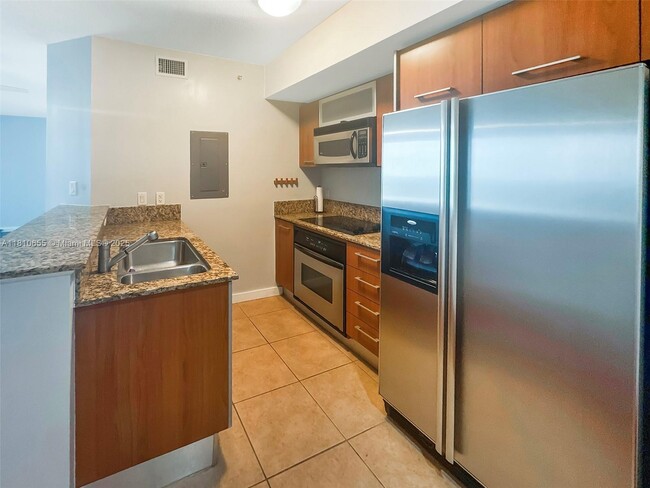 Building Photo - 9055 SW 73rd Ct