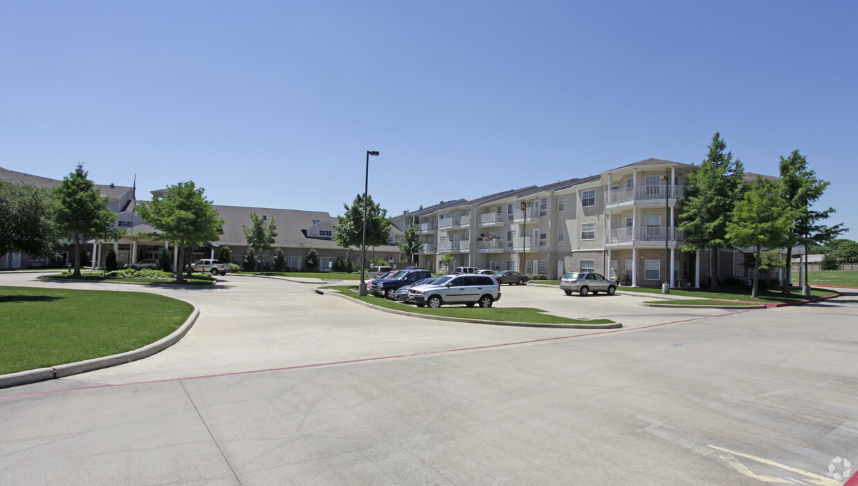Primary Photo - Waterford of Mesquite