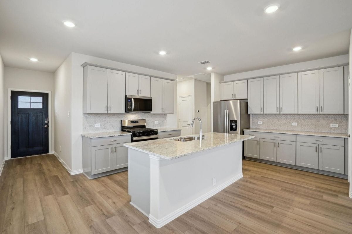 Foto principal - 115 Greenbriar Dr