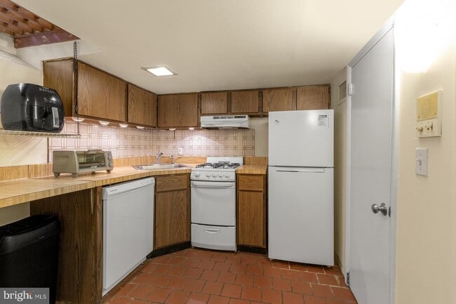 Foto del edificio - 777 S 3rd St