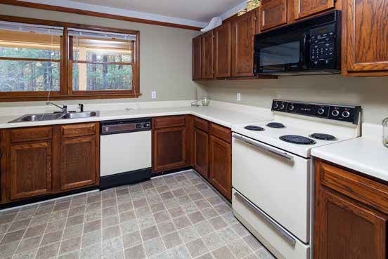 Building Photo - Villas at Lake Acworth