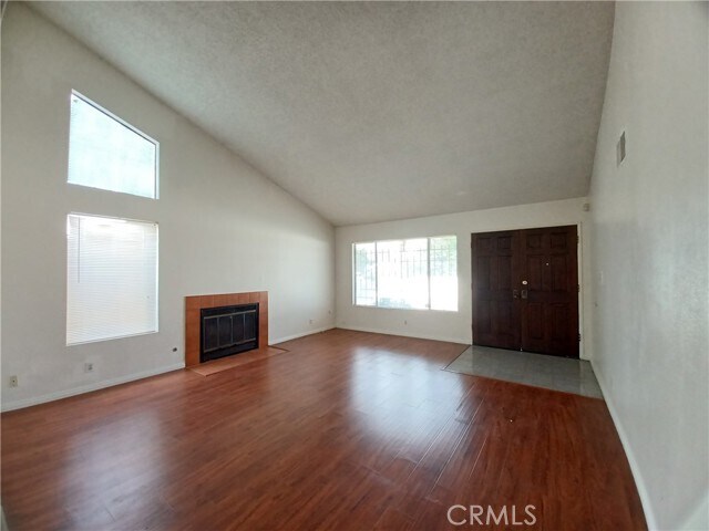 Building Photo - 4148 Cedar Ave