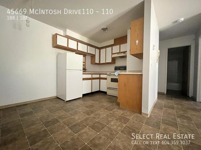 Building Photo - 45669 McIntosh Drive110