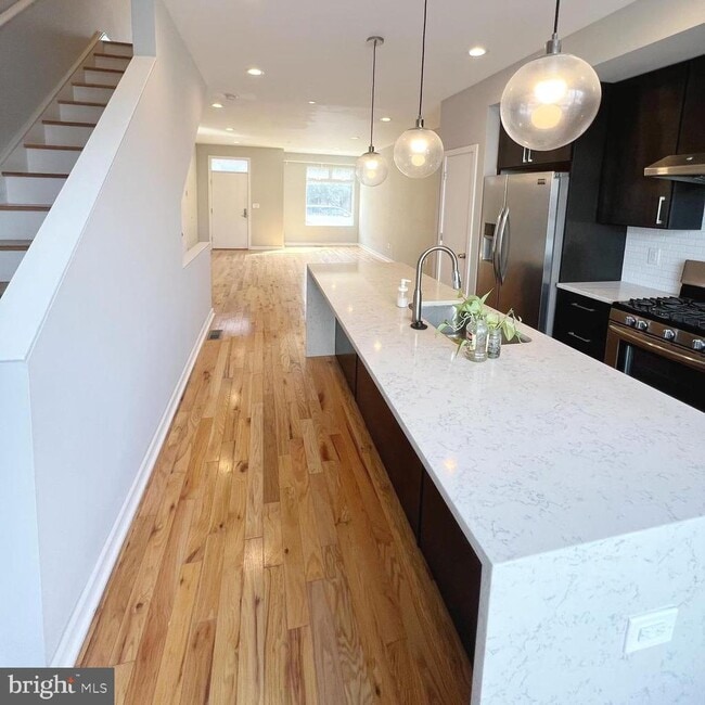 Foto del edificio - 705 Fairmount Ave