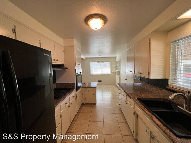 Building Photo - 3 br, 2 bath House - 7151 Westmoreland Way