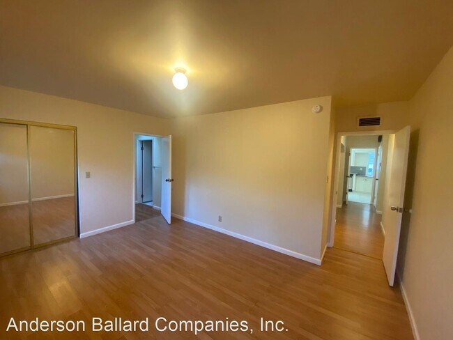 Foto del edificio - 3 br, 3 bath House - 4568 Viro Rd