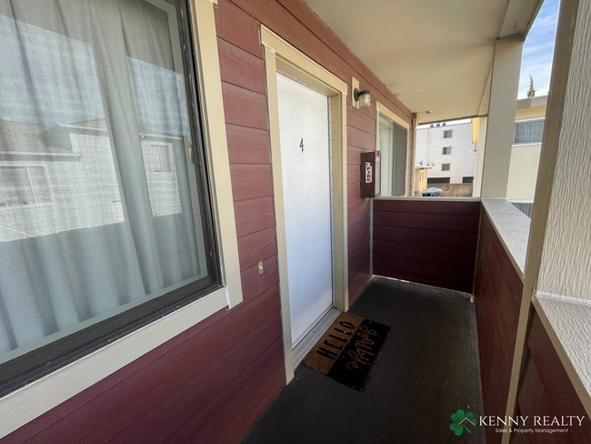 Building Photo - 1185 San Anselmo Ave