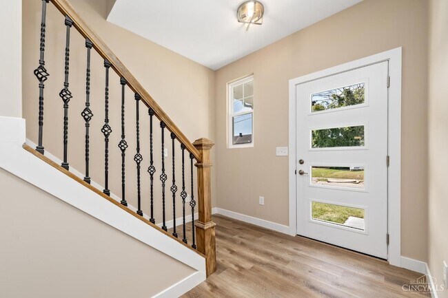 Foto del edificio - 5312 Dora St