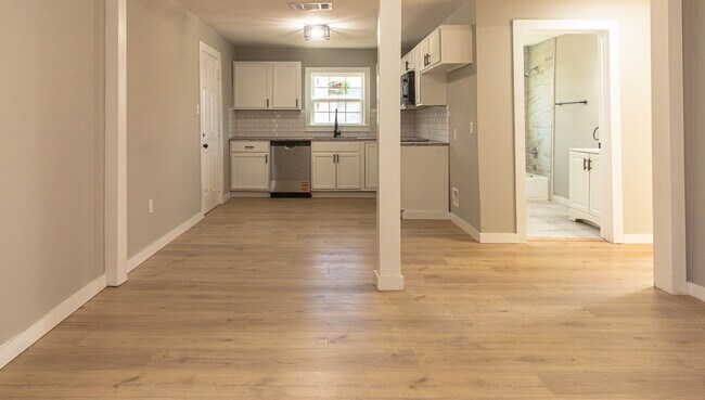 Foto del edificio - 981 W Oak St